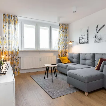 Ochota Homely By Bookinghost