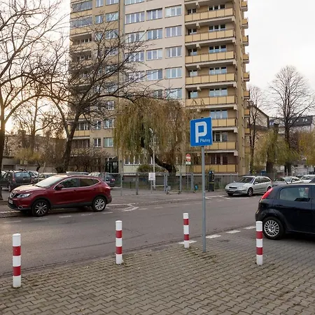 Ochota Homely By Bookinghost דירה *