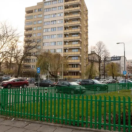 Ochota Homely By Bookinghost *