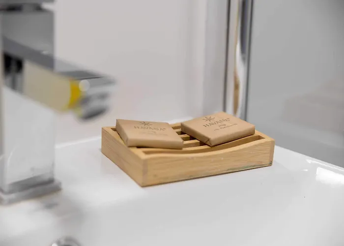 Apartment Ochota Homely By Bookinghost *