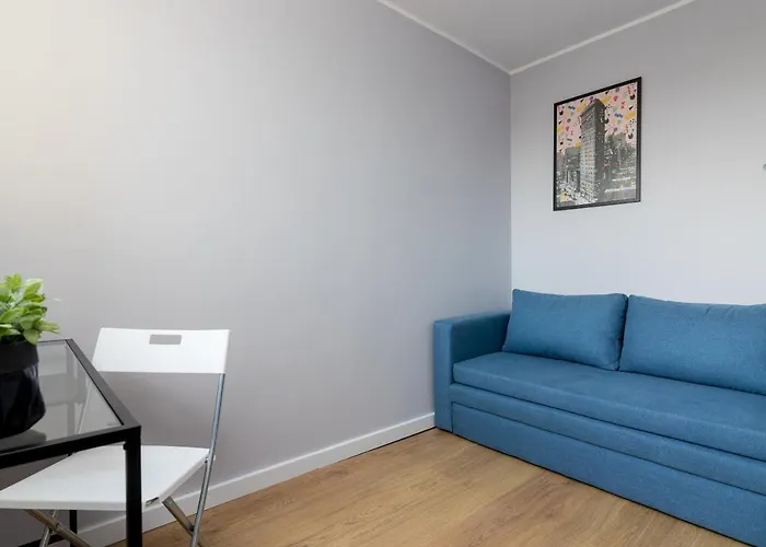 Ochota Homely By Bookinghost * Warsaw