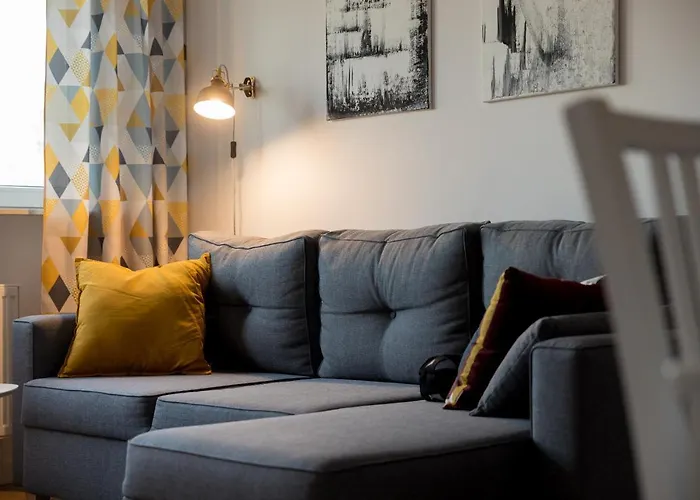 Ochota Homely By Bookinghost *