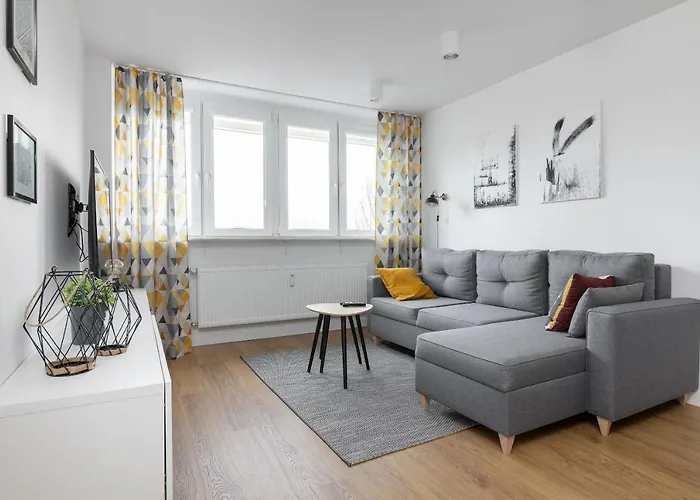 Ochota Homely By Bookinghost * Warsaw