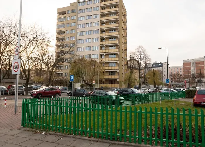 Ochota Homely By Bookinghost *