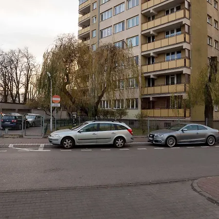 Appartement Ochota Homely By Bookinghost Warschau